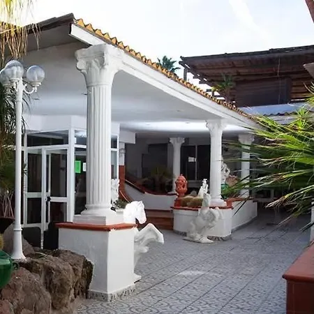 Velamar Hotel 3*